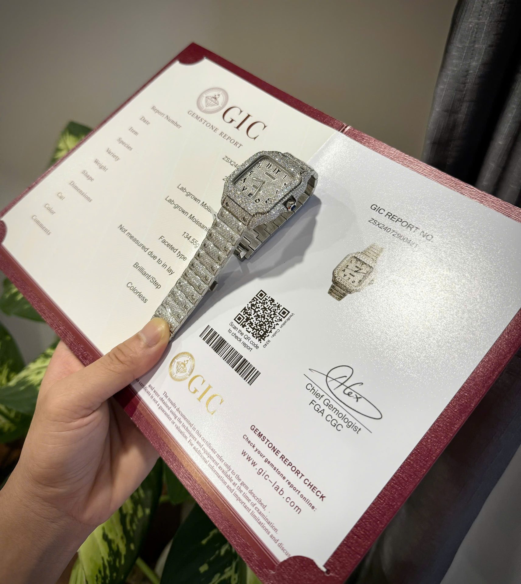 Cartier Santos Arabic Numeral Best Replica Watch Moissanite Diamonds Hong Kong 39.8mm - Elite Watch Atelier