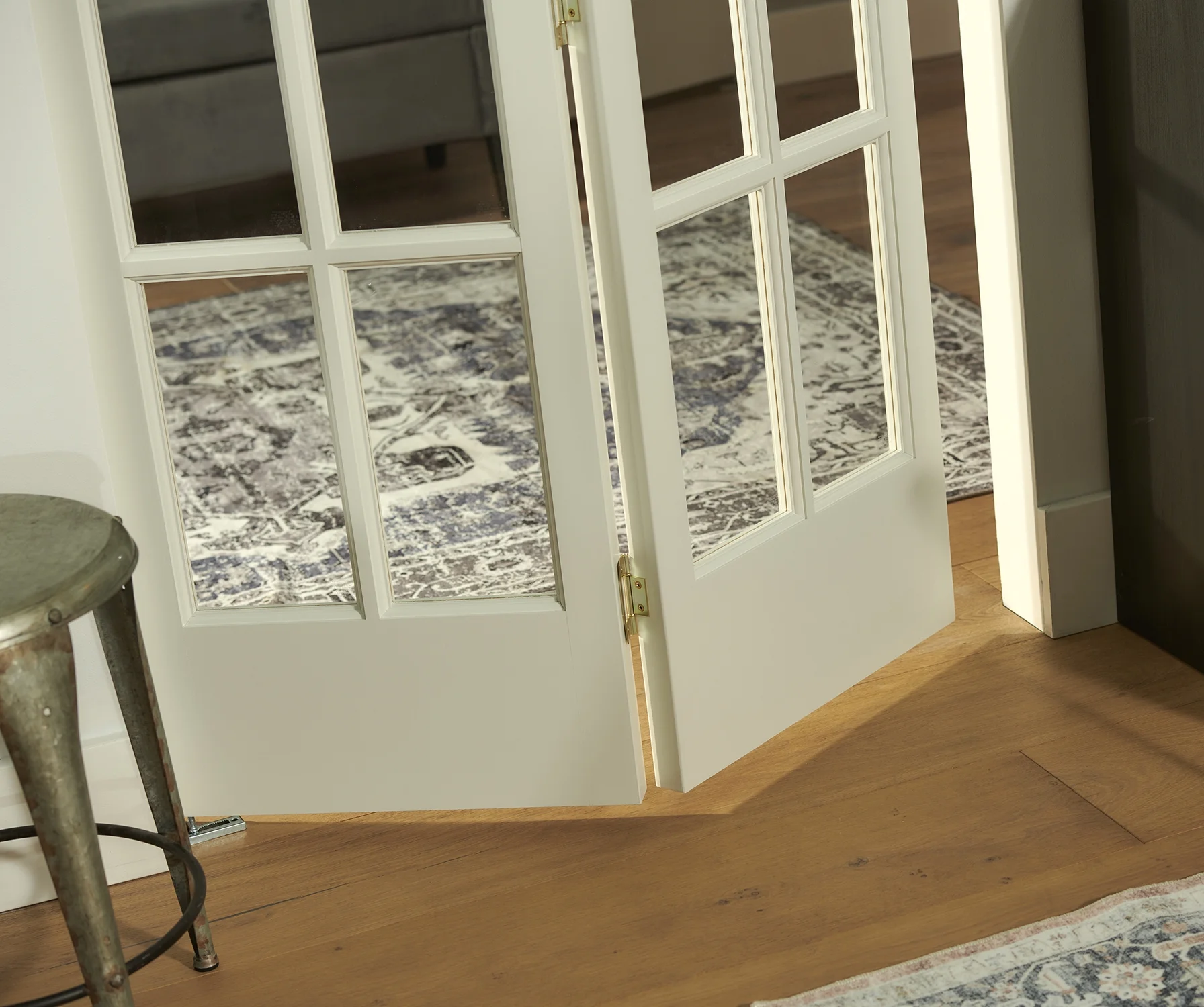 AWC Traditional Divided Glass Bifold Door fits 24"w x 80"h Unfinished Pine - Image 2