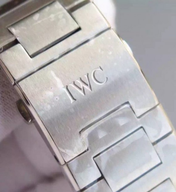 Replica IWC V6 Aquatimer Automatic IW329003 Black Rubber Strap MIYOTA 9015 - Top club