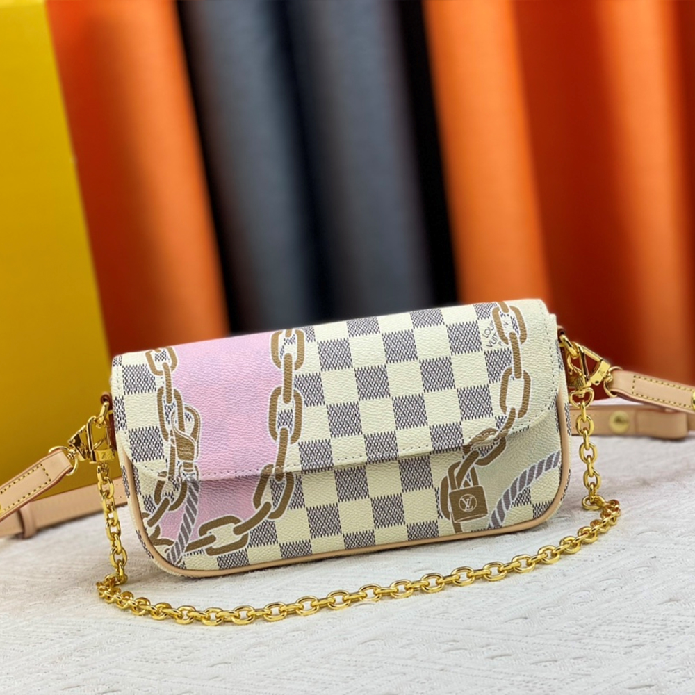 Louis Vuitton LV Leather Baguette Shoulder Handbag M82210&M819111:1High-quality replica