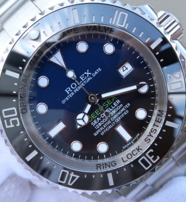 Replica Rolex Sea-Dweller DEEPSEA 116660 D-BLUE  Noob V7 SA3135 - Top club