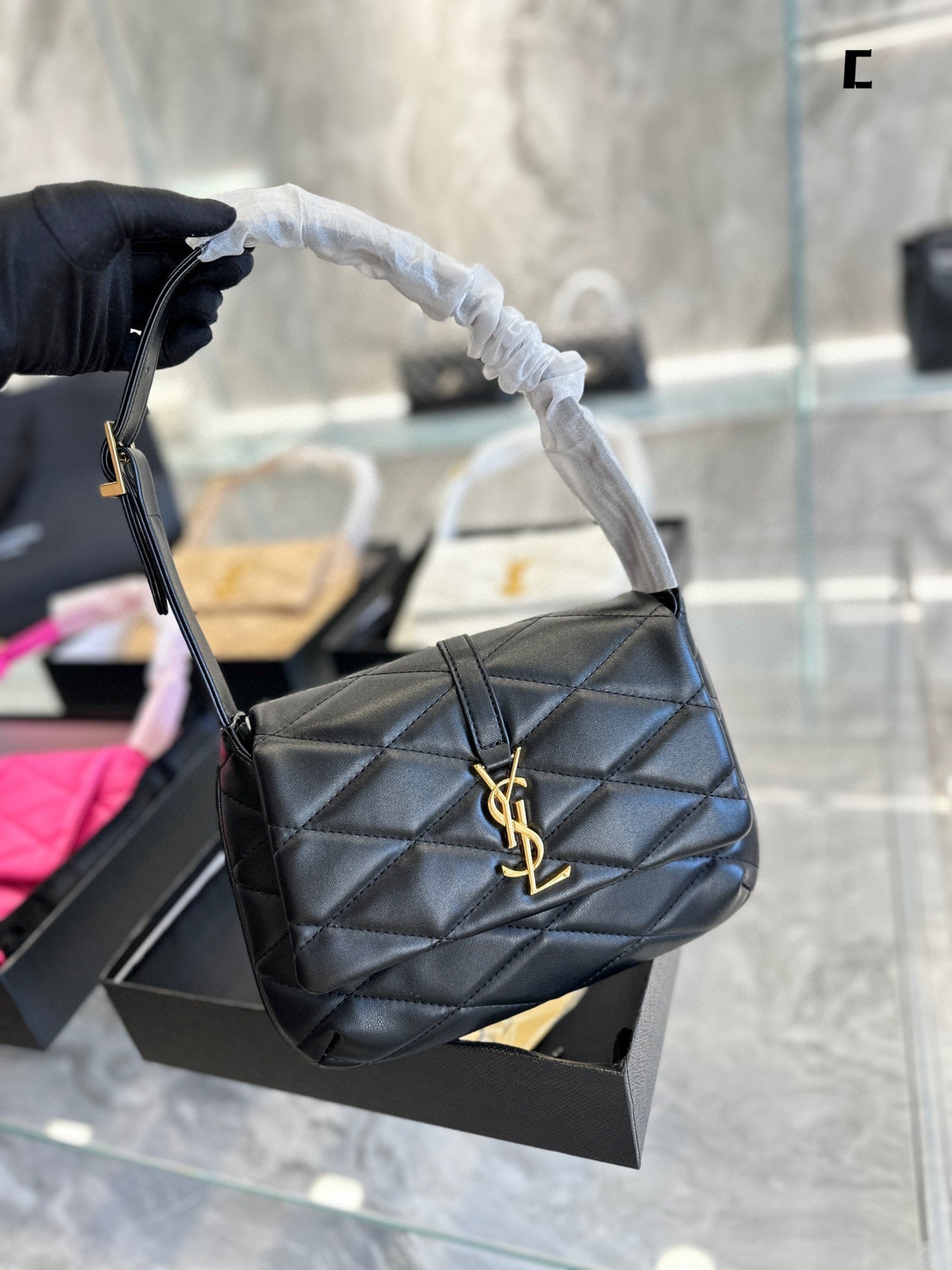 TO – New Luxury Bags SLY 3011:1High-quality replica