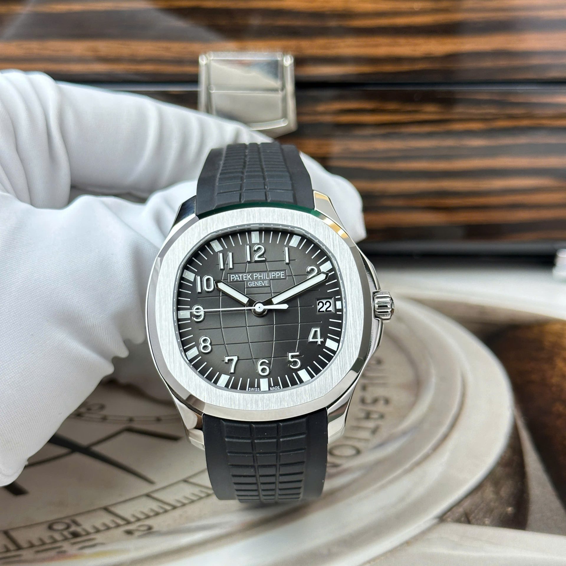Patek Philippe Aquanaut 5167 Replica Watch Custom Like Auth VVIP 40mm - Elite Watch Atelier