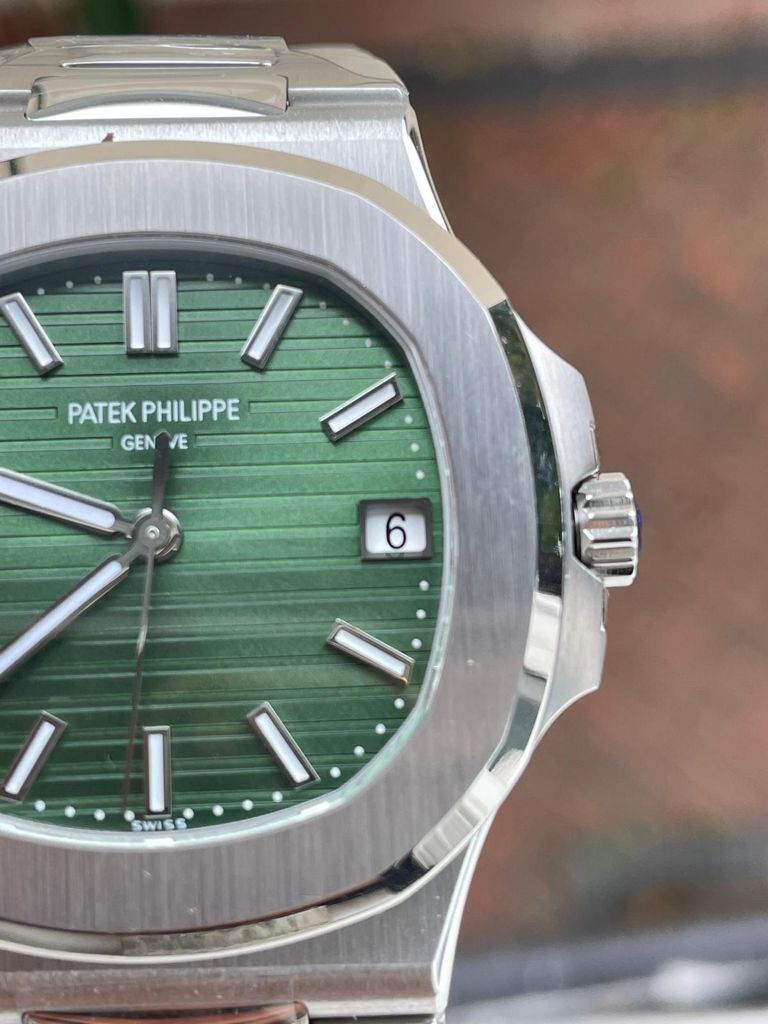 Replica PATEK PHILIPPE Nautilus 5711/1A PPF VF 1:1 Best Edition Green Textured Dial on SS Bracelet 324CS - Top club