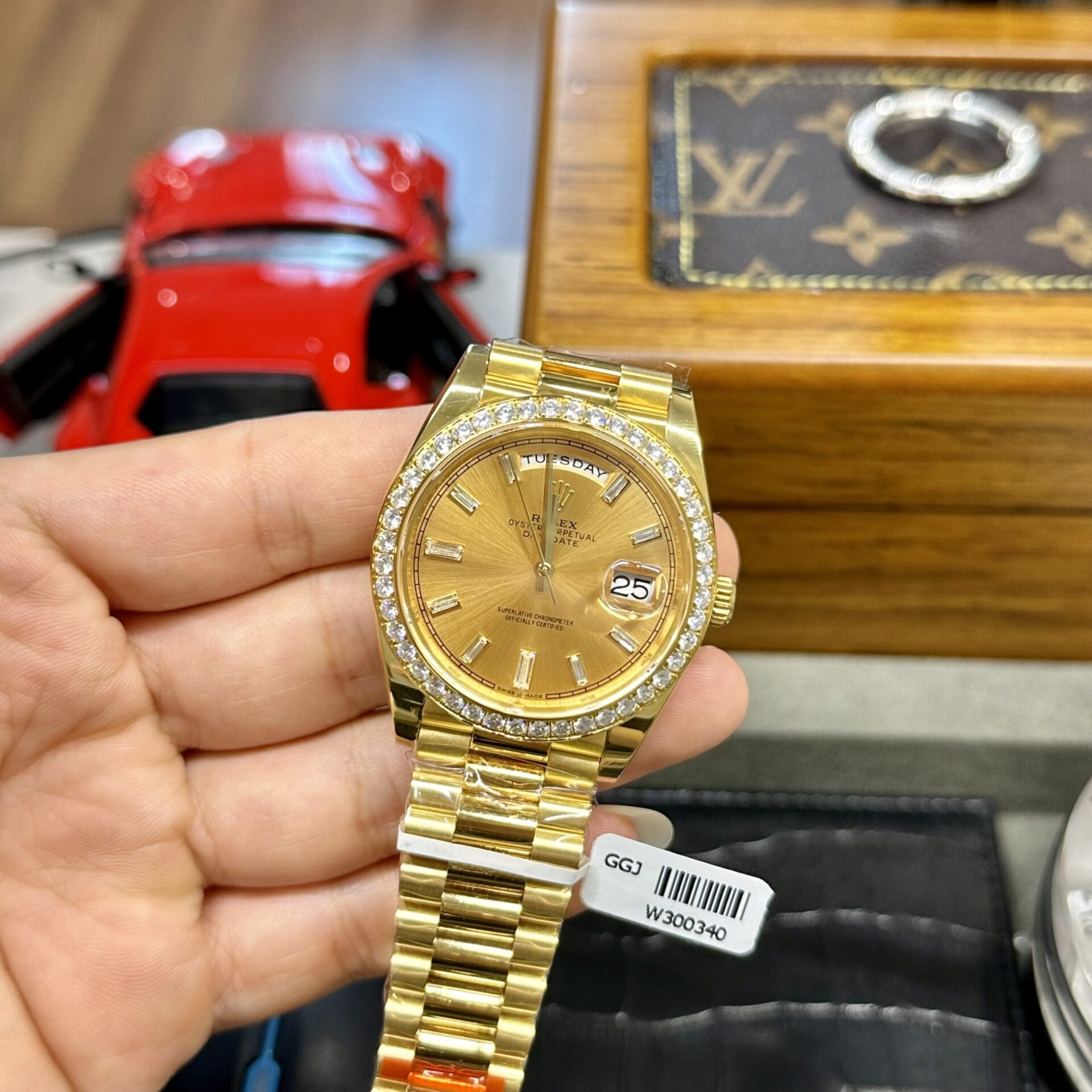 Rolex Day-Date Fake Watches Yellow Dial Moissanite Diamonds EW Factory 40mm - Top club