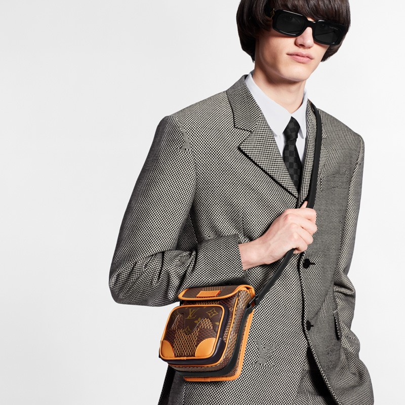 Nano Amazone Messenger N403571:1High-quality replica