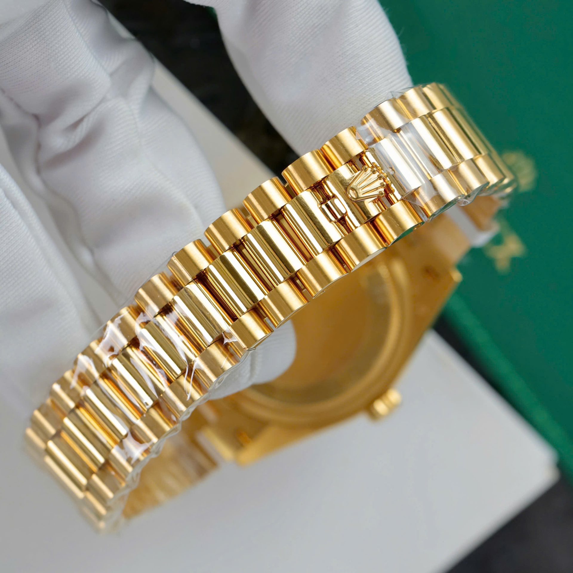 Rolex Day-Date Copies Watches Custom 18K Gold Wrapped + Moissanite Diamonds GM Factory 36mm - Top club