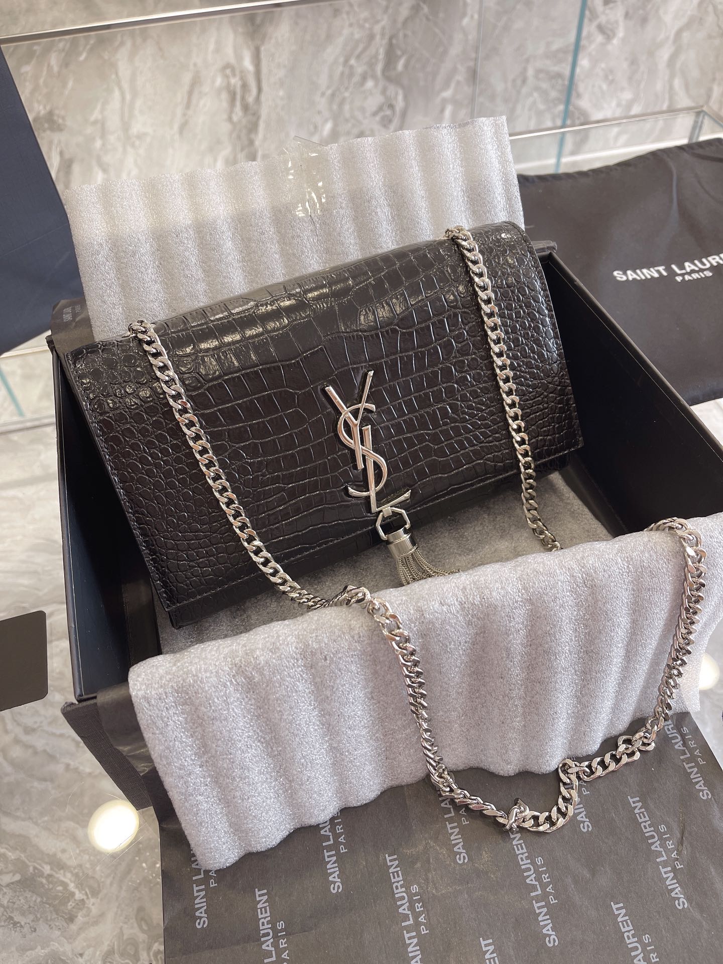 TO – Luxury Edition Bags SLY 1651:1High-quality replica
