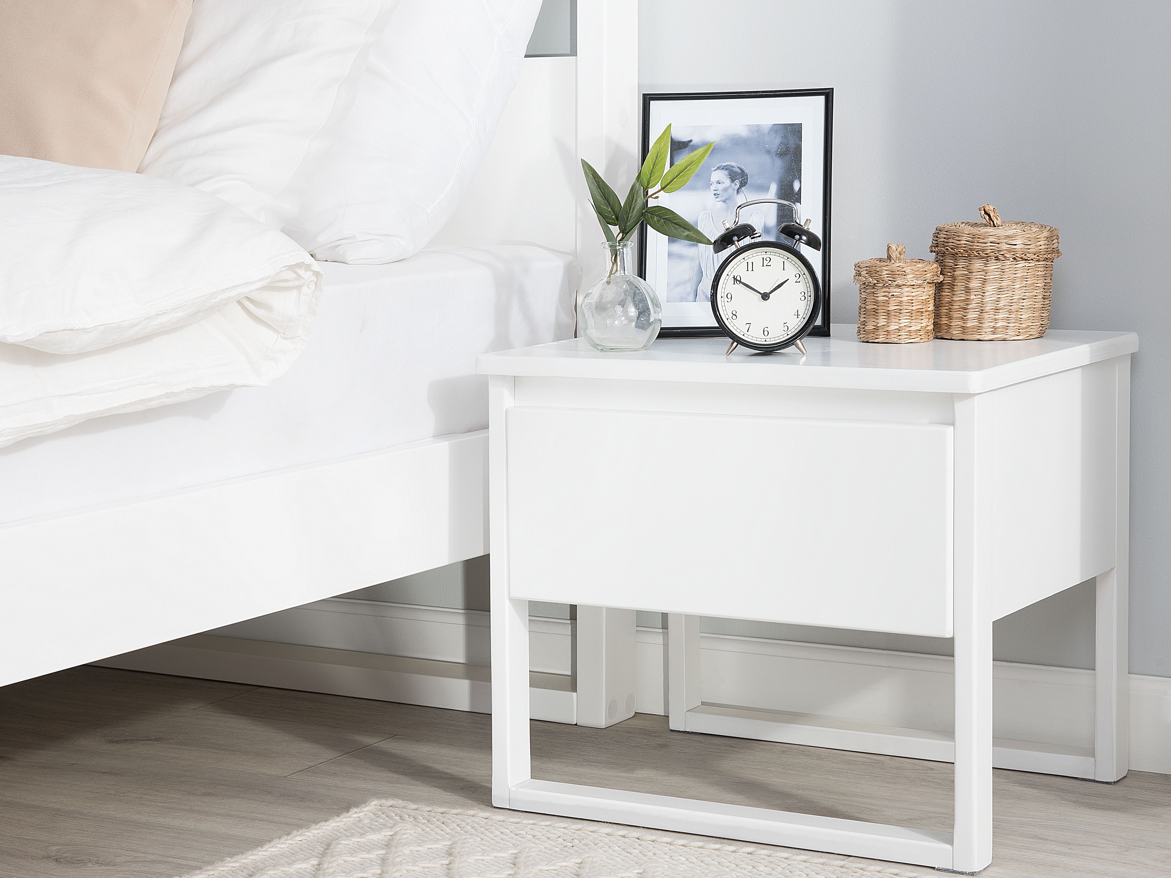 1 Drawer Bedside Table GIULIA Pine Wood White