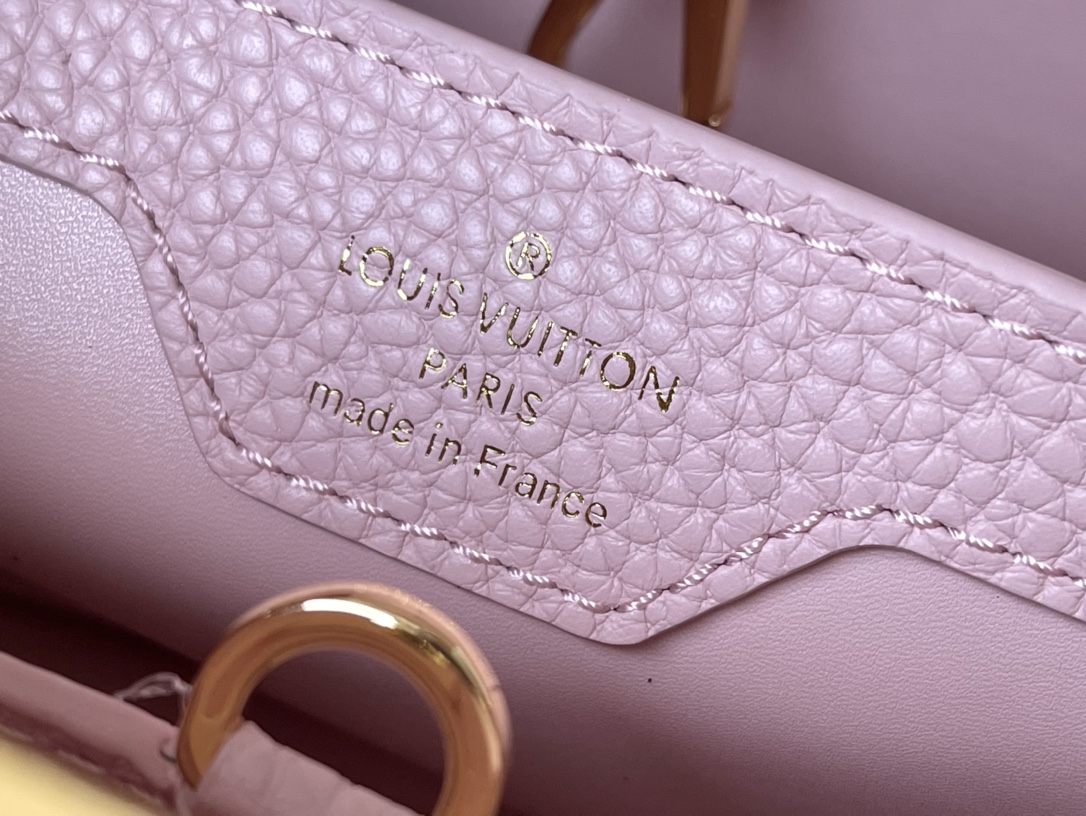 Louis Vuitton Z Capucines MM M211271:1High-quality replica