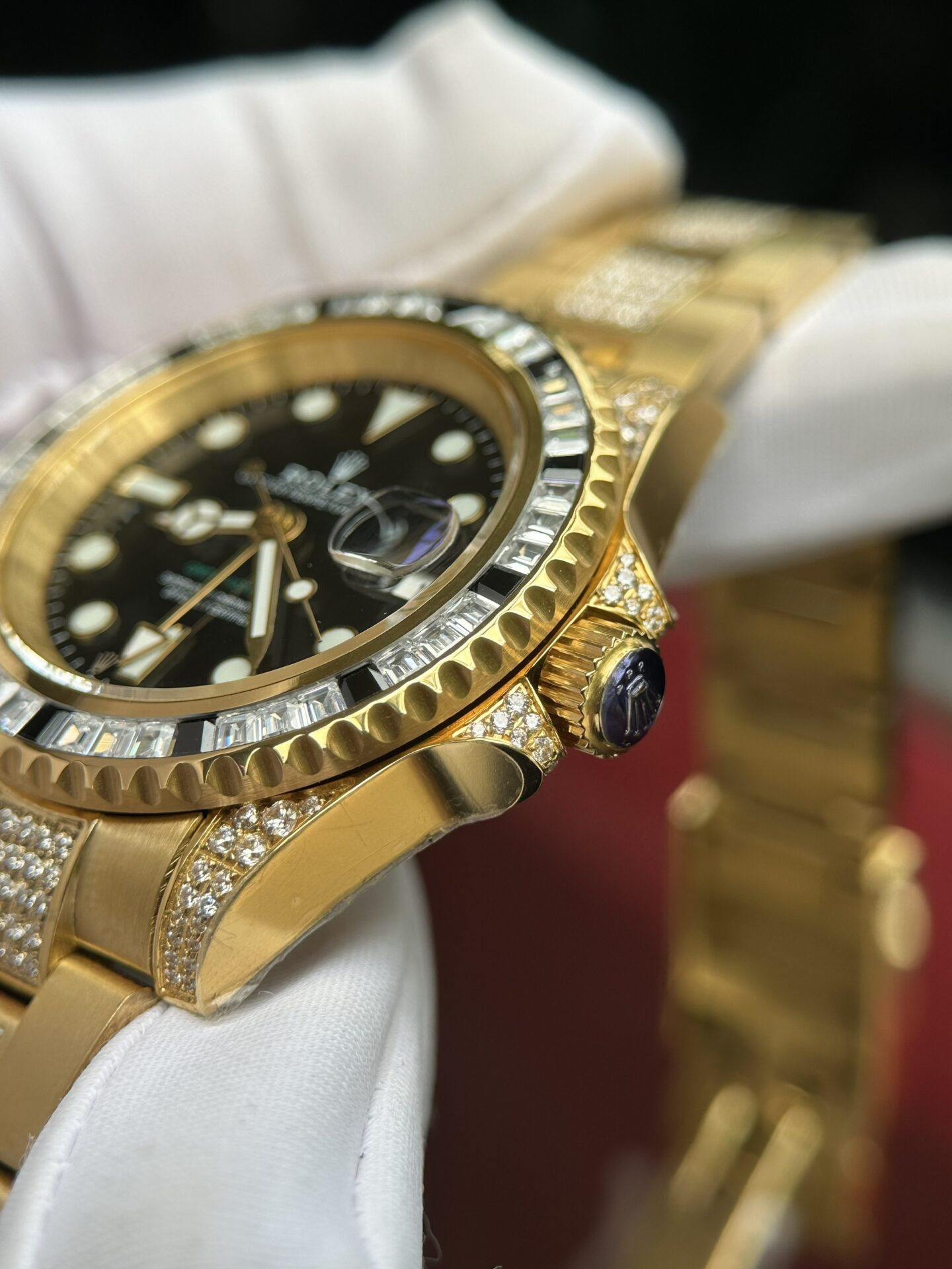Rolex GMT-Master II Replica 1:1 Watch With Full Diamond Black Dial 40mm - Elite Watch Atelier