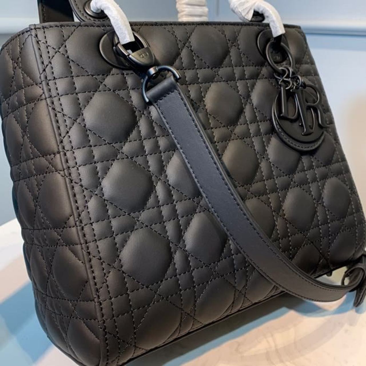 Christian Dior Medium Lady Dior Bag Matte Hardware Black Ultramatte For Women 9.5in/24cm CD M0565SLOI_M9891:1High-quality replica