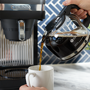Préparez un mug isotherme ou une carafe pleine