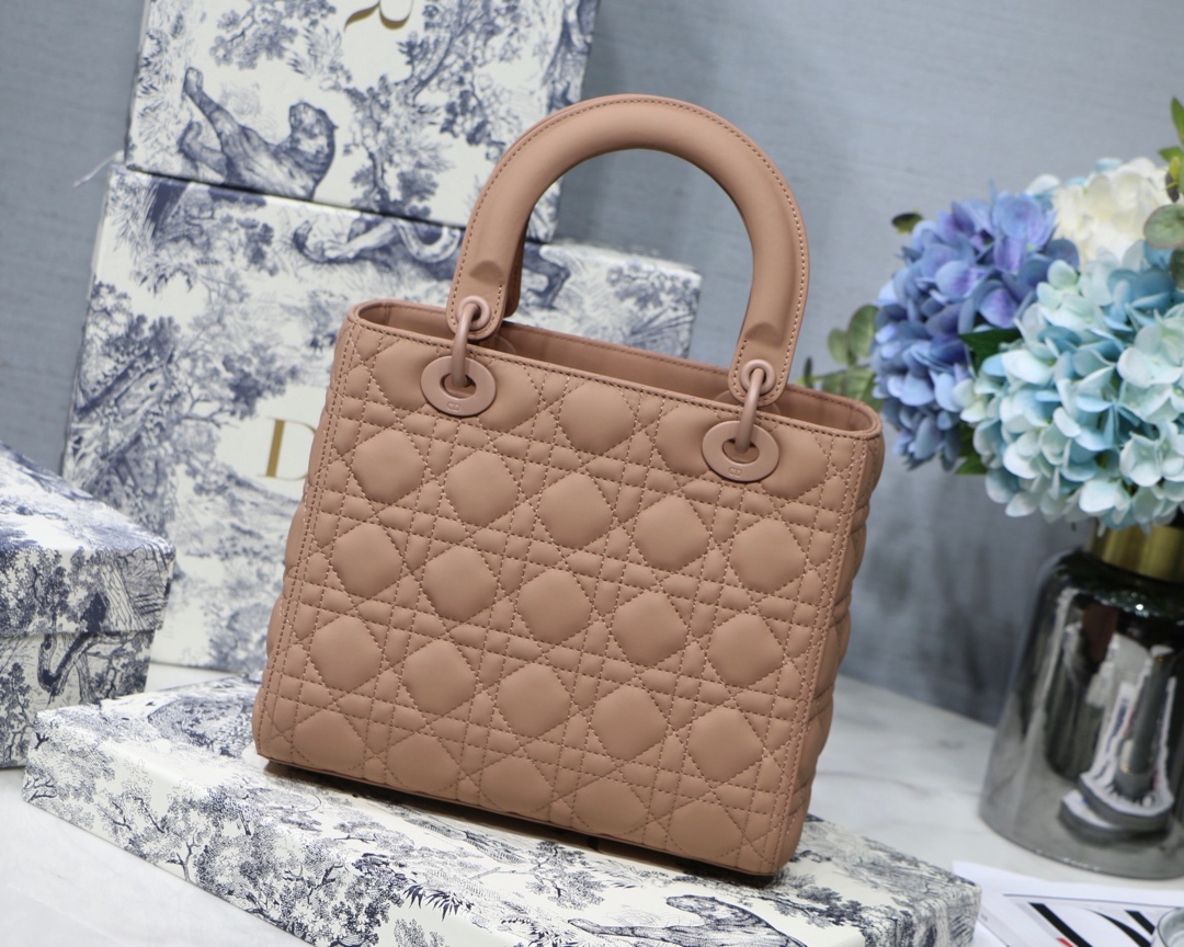 Medium Lady Bag  Black/White/Beige/Grey For Women 9.5in/24cm M0565ONGE_M9001:1High-quality replica
