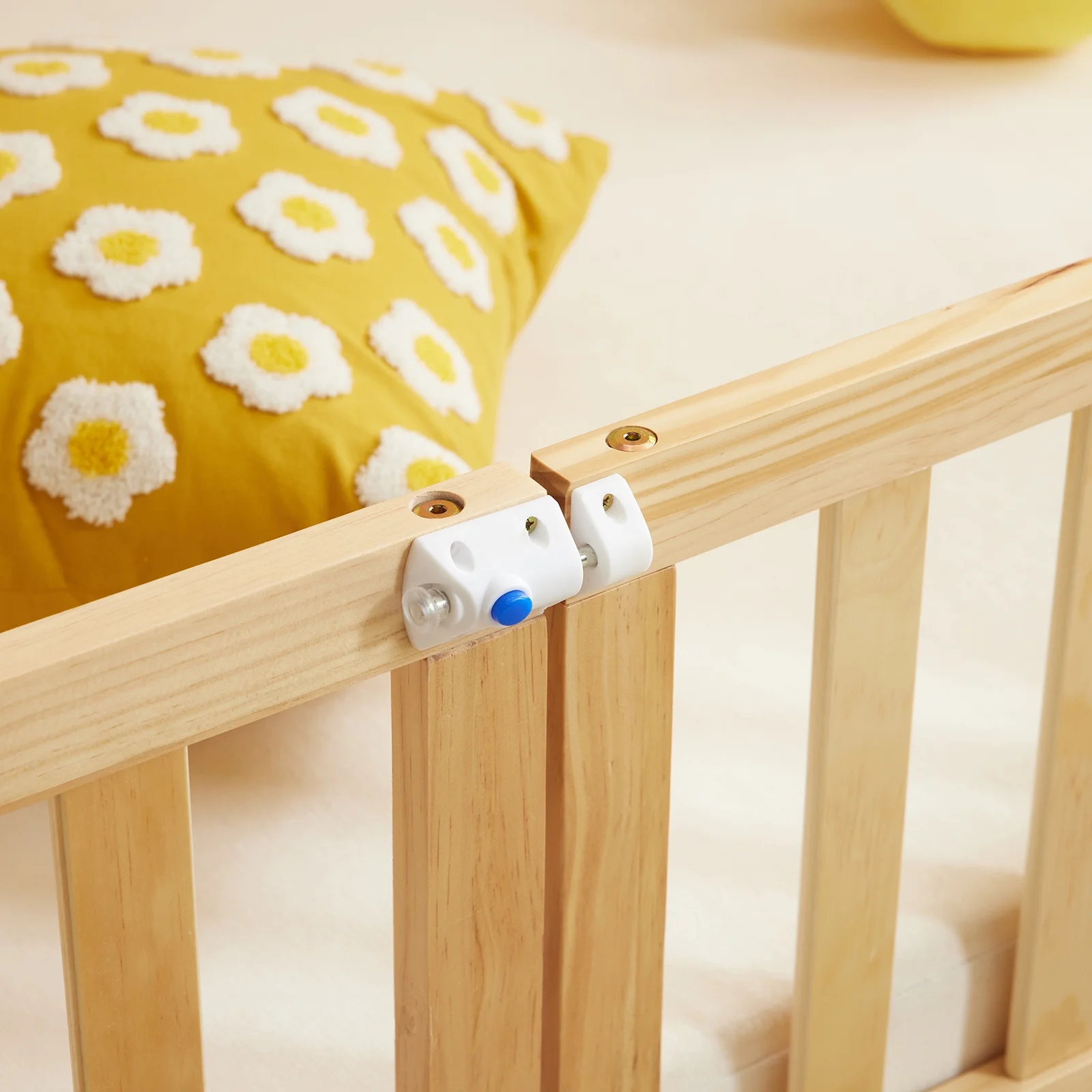 Zimtown Montessori Floor Bed Frame, Full Size Kids Toddler Bed with Fence and Door, Wooden Platform Bed, White - Image 12