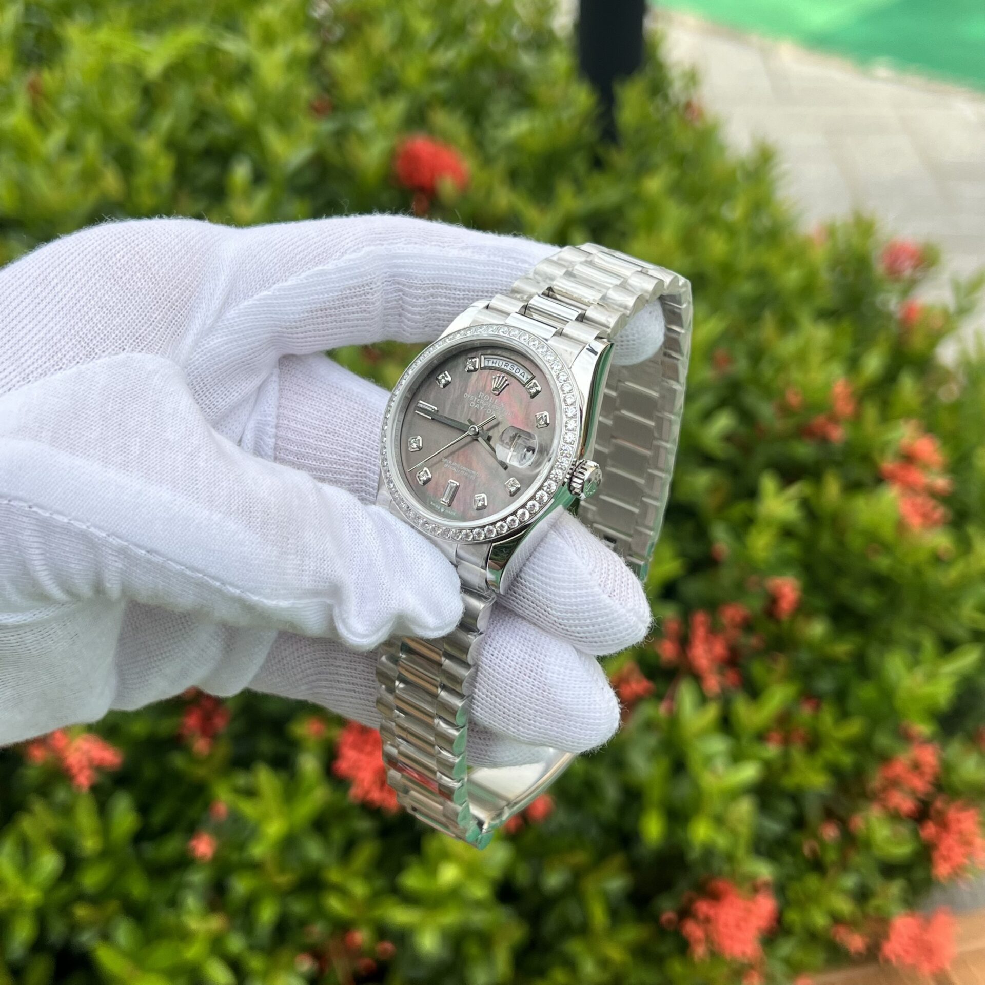 Rolex Replica 1:1 Watch Day-Date Purple Mother of Pearl Dial Swiss Movement 36mm - Top club