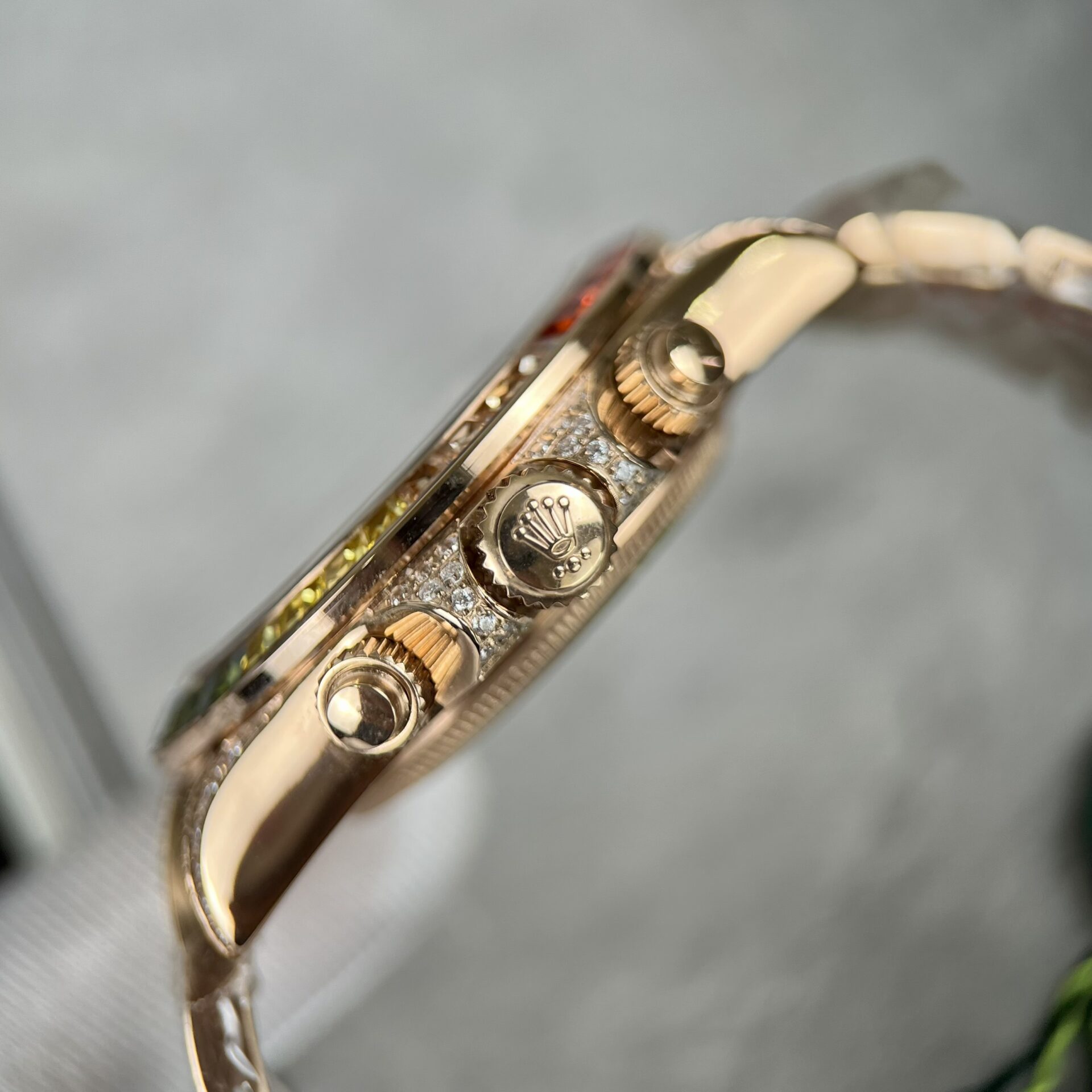 Rolex Replica 11 Watch Daytona Rainbow Rose Gold Plated  40mm - Elite Watch Atelier