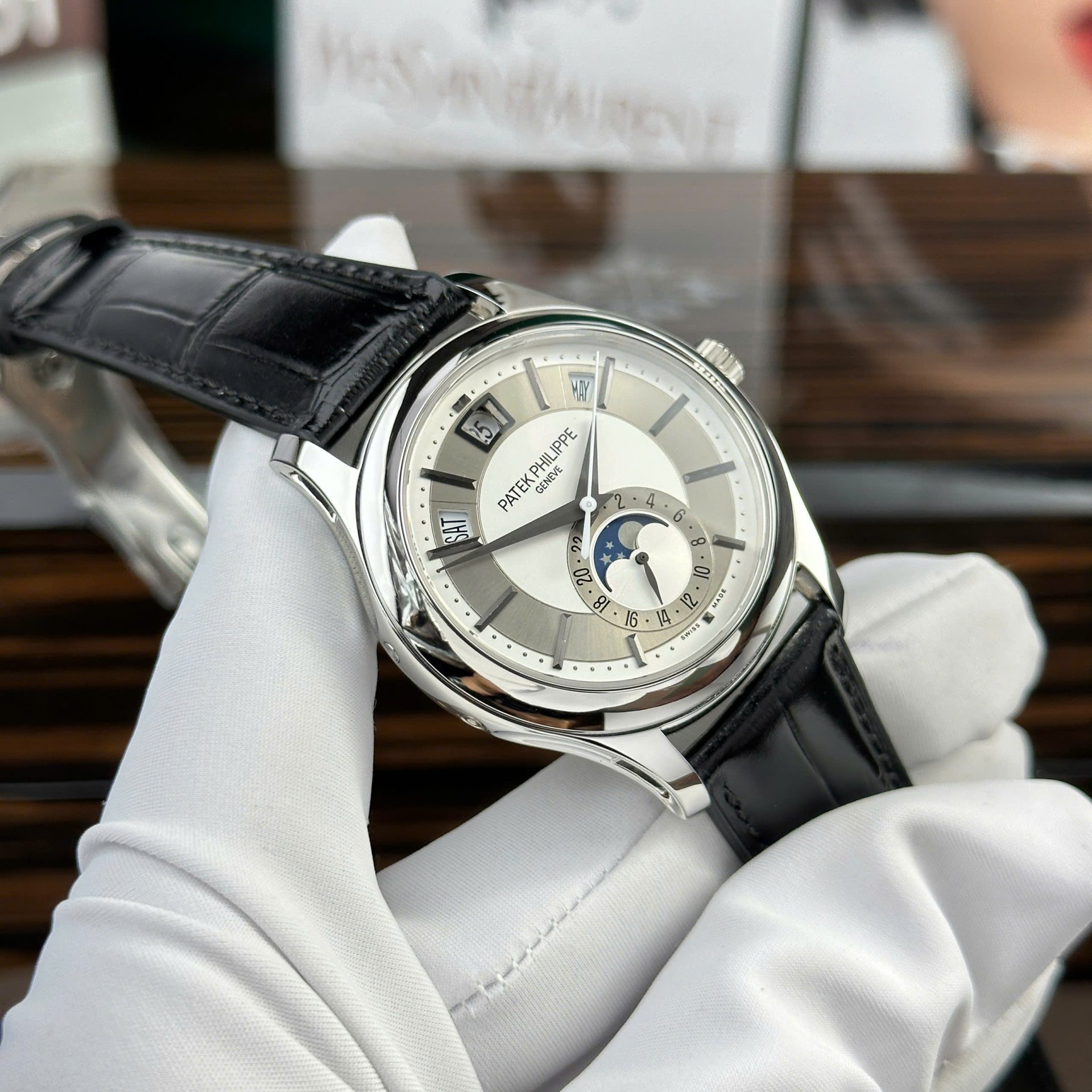 Patek Philippe Complications 5205 Best Replica Watch Gray Dial KM Factory 40mm - Top club