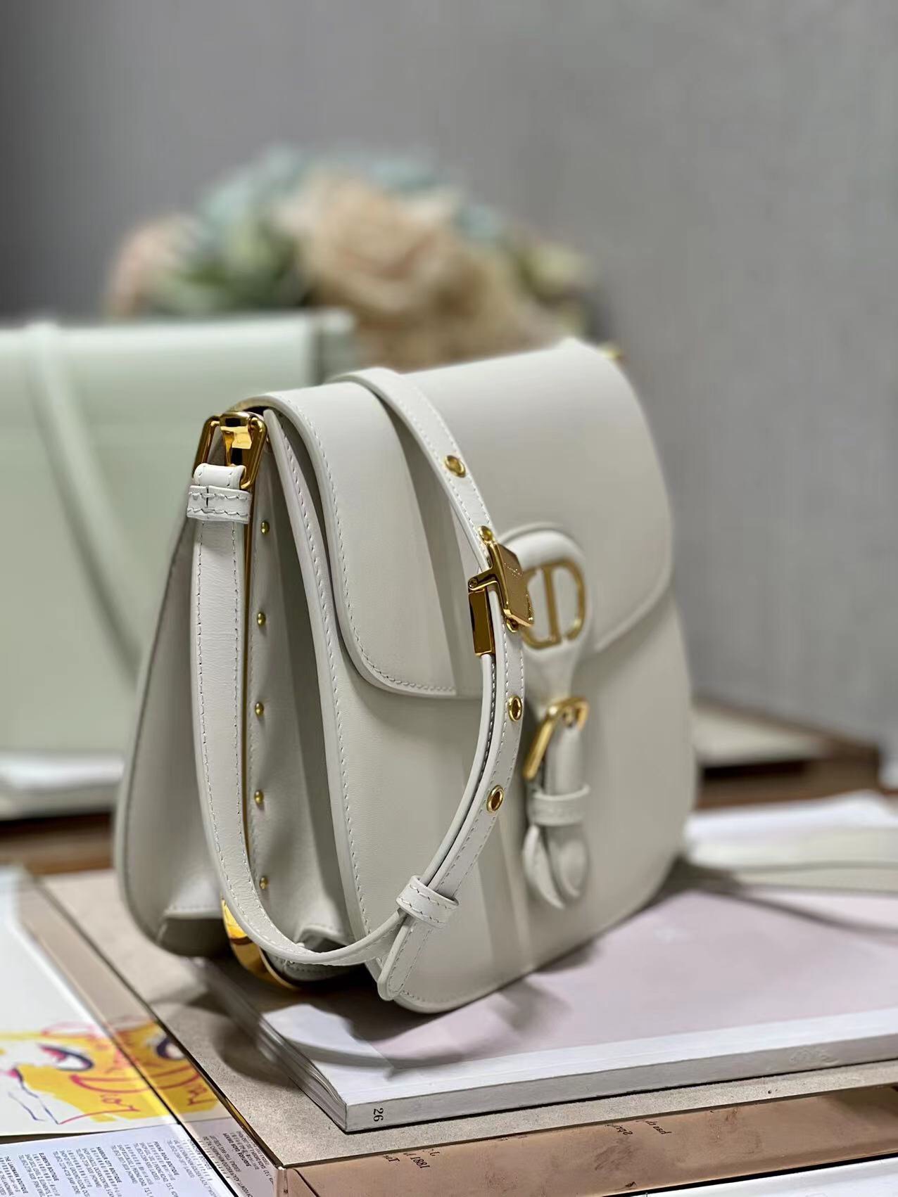 Bobby Frame Bag Black/Brown/White/Greige For Women 8in/20cm M9333UMOF_M9001:1High-quality replica