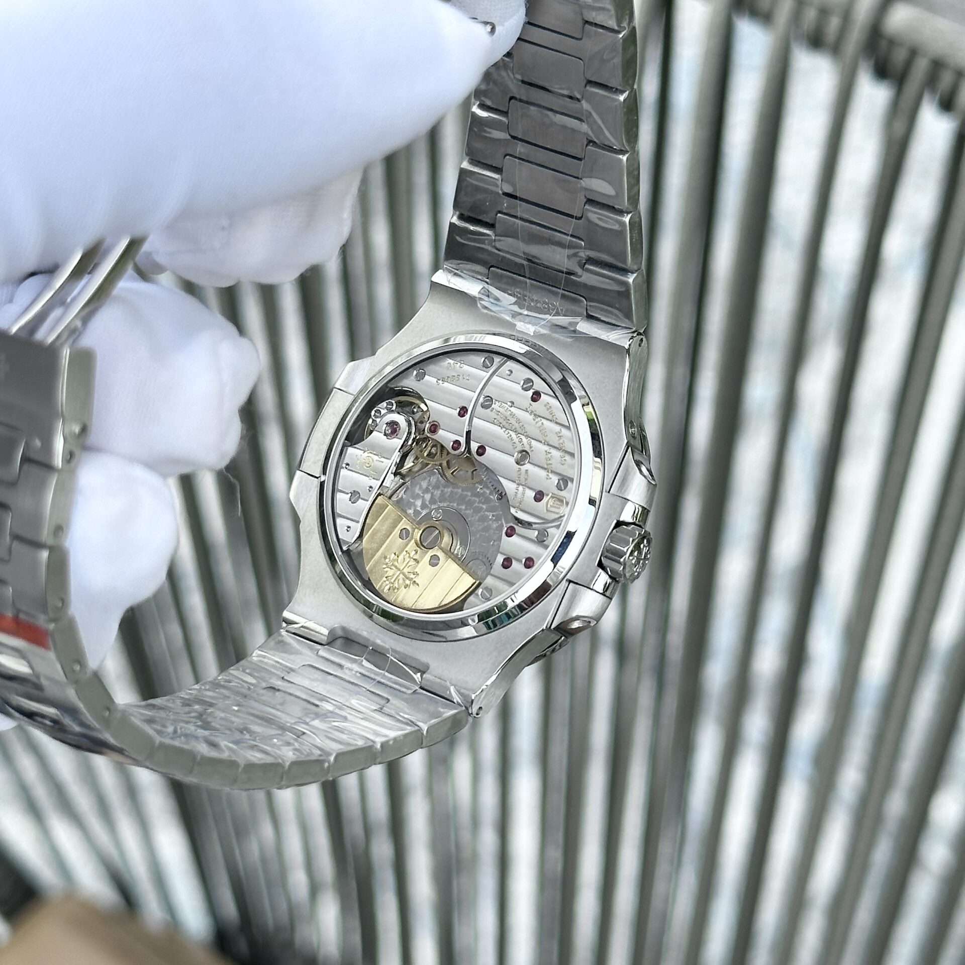 Patek Philippe Nautilus 5712 Gray Dial Replica 1:1 Watch GR Factory 40mm - Top club