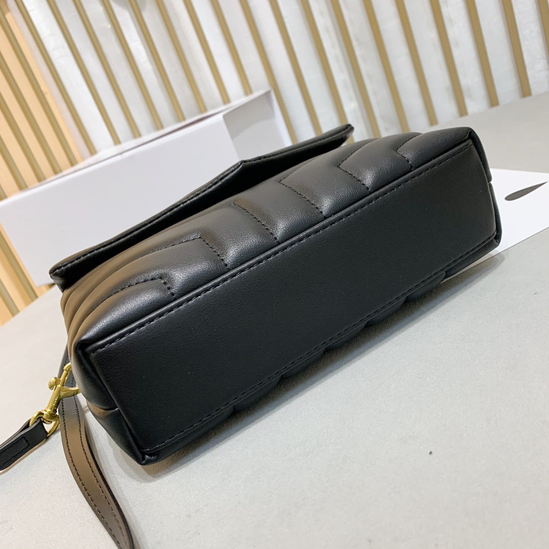 TO – Luxury Bags SLY 2721:1High-quality replica