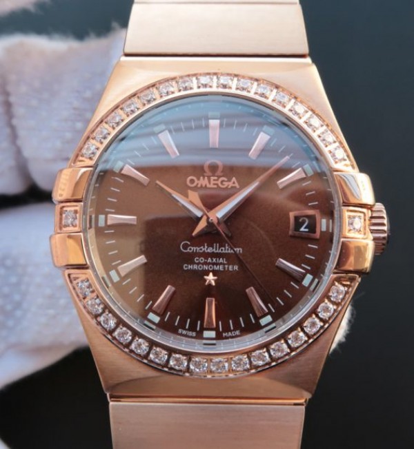 Replica Omega V6 Constellation Diamonds Bezel RG Case Brown Dial A2500 - Elite Watch Atelier