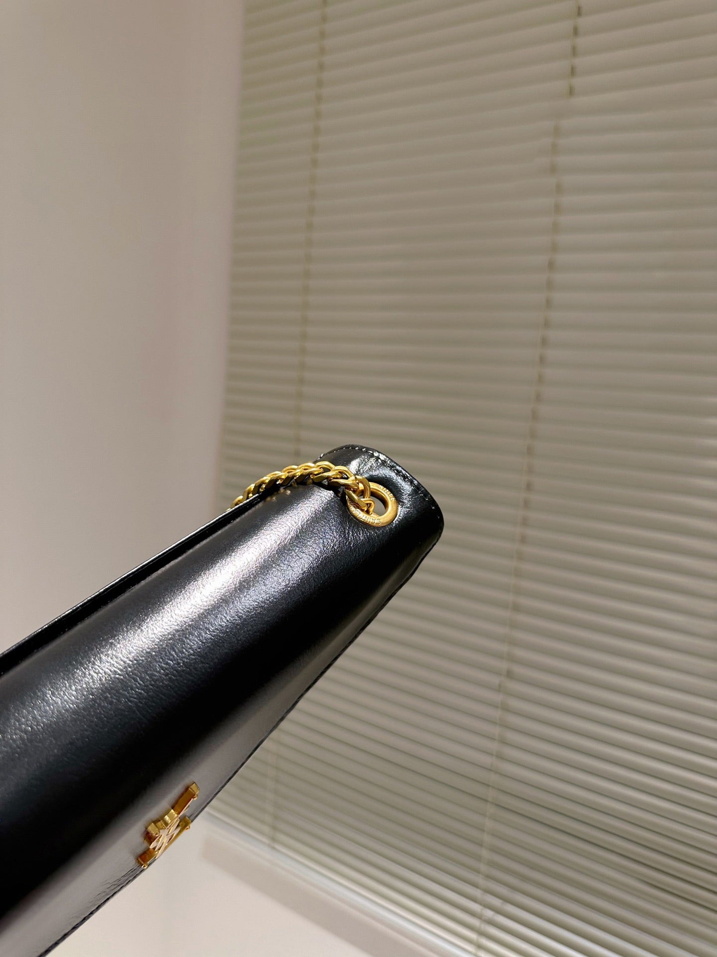 TO – New Luxury Bags SLY 2991:1High-quality replica