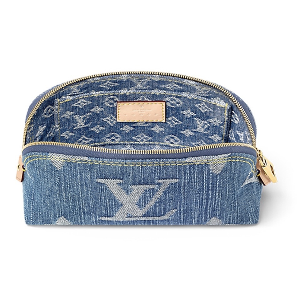 Louis Vuitton LV Pochette Cosmétique PM M243161:1High-quality replica