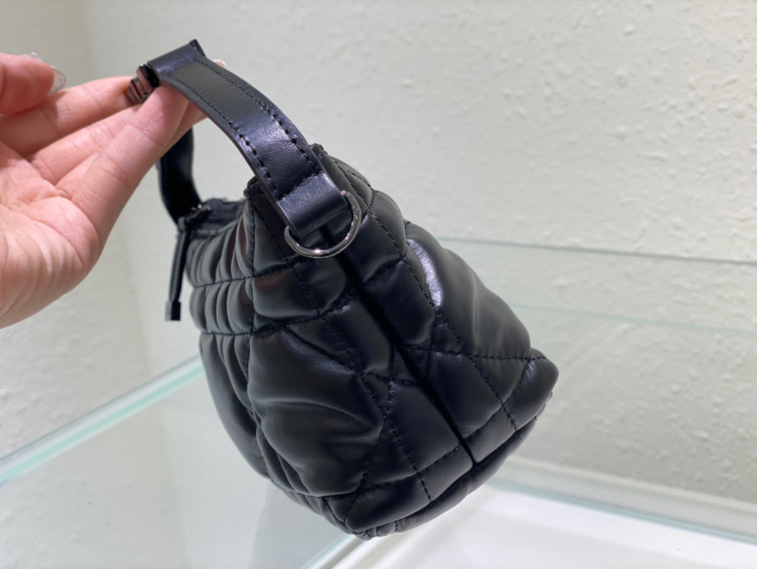 Christian Dior Small DiorTravel Nomad Pouch Black, For Women, Women’s Handbags 6in/15cm CD S5553BMIG_M9001:1High-quality replica