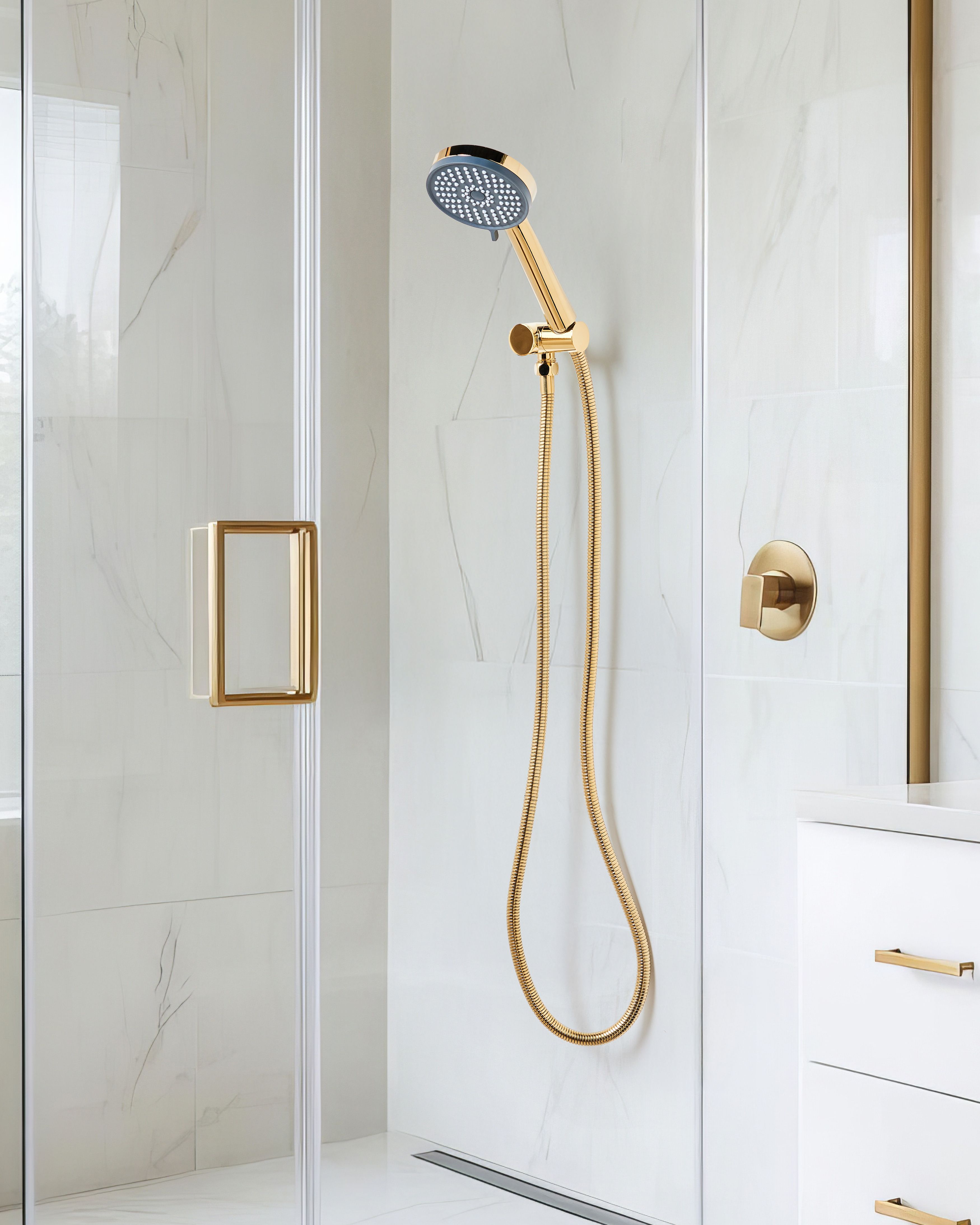 Shower Head and Hose Kit SURIPA 3-function Gold