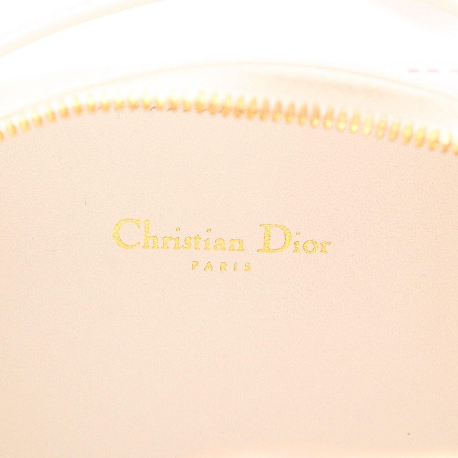 Dior Ovale CD shoulder bag in white leather1:1High-quality replica