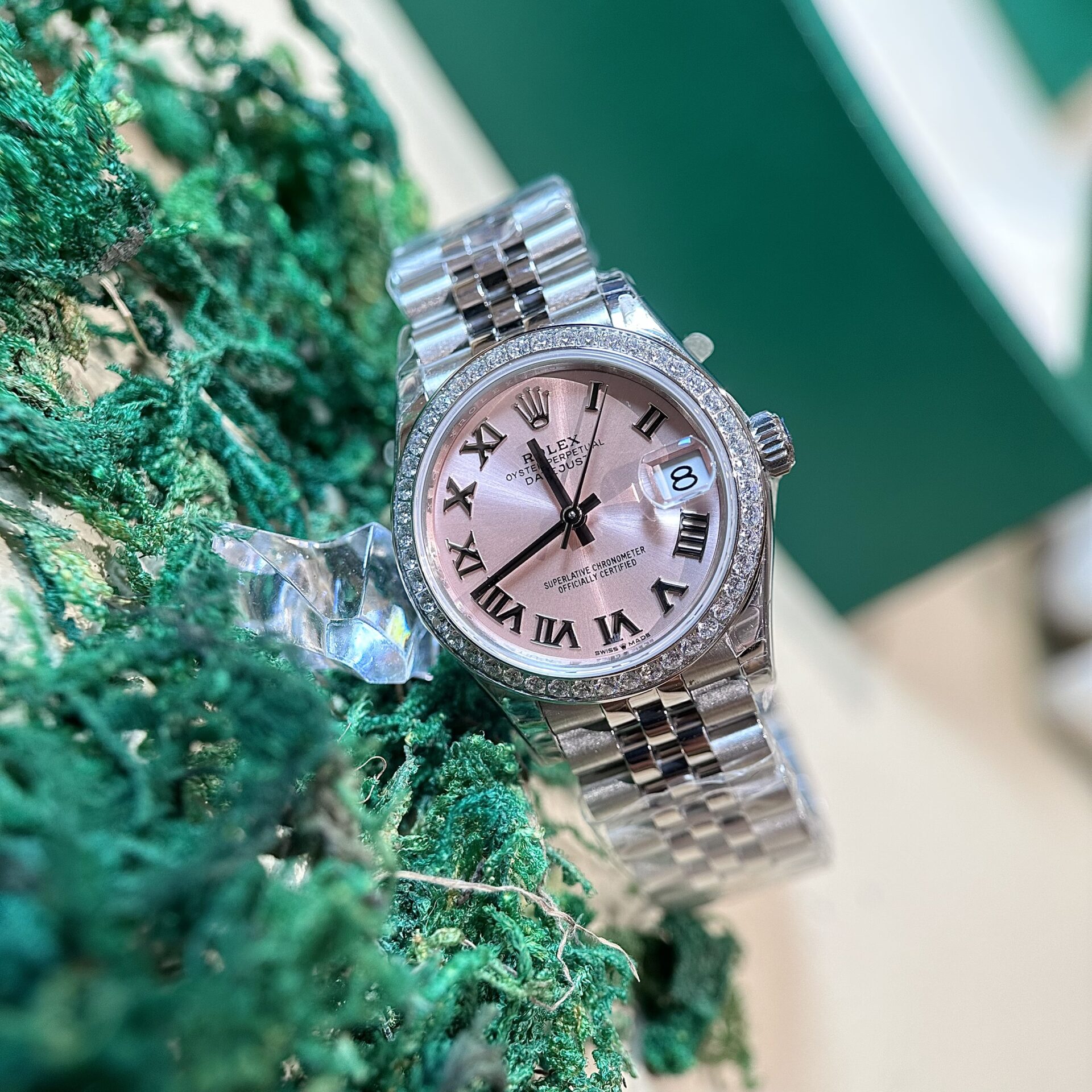 Rolex DateJust Replica Watch With Diamonds Pink Dial EW 31mm - Top club