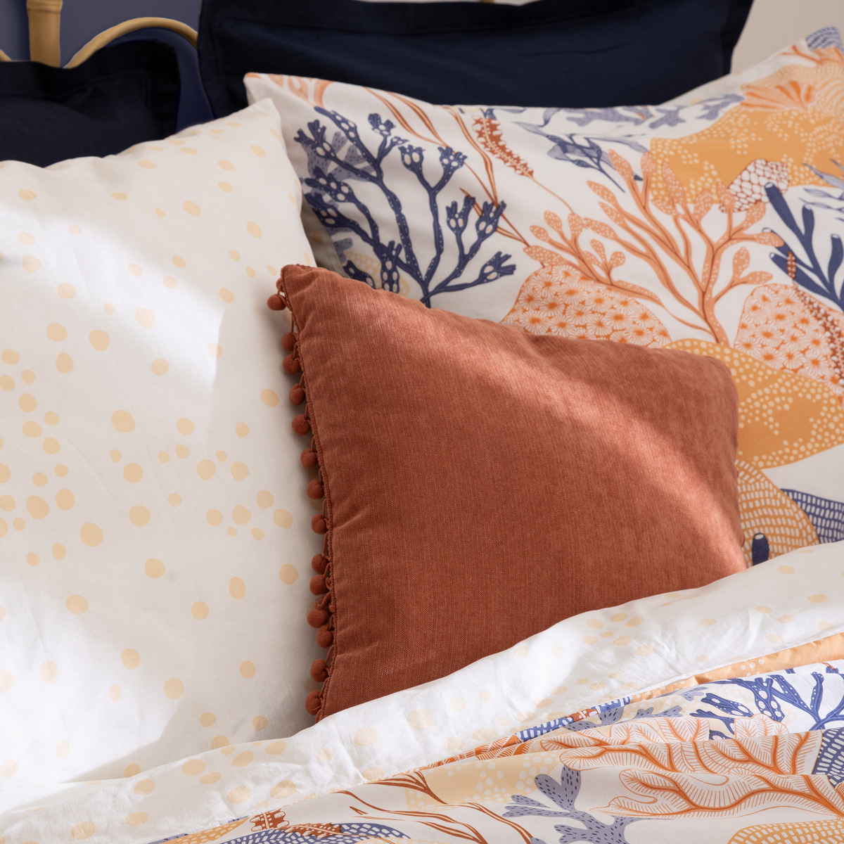 Cushion with tassels Terracotta pink, 40x40 cm