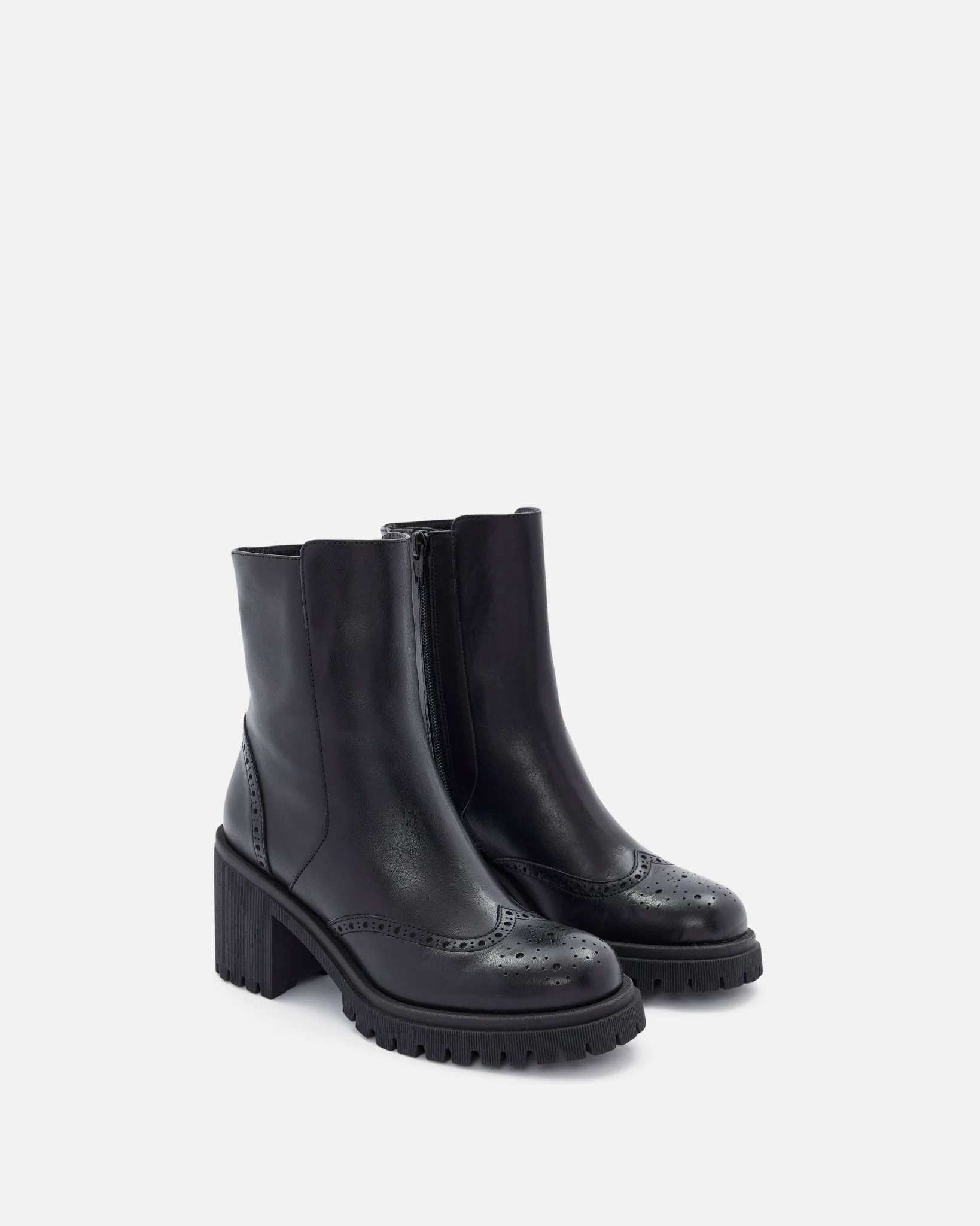 BOTTINES LINNY - En cuir à semelles épaisses noir
