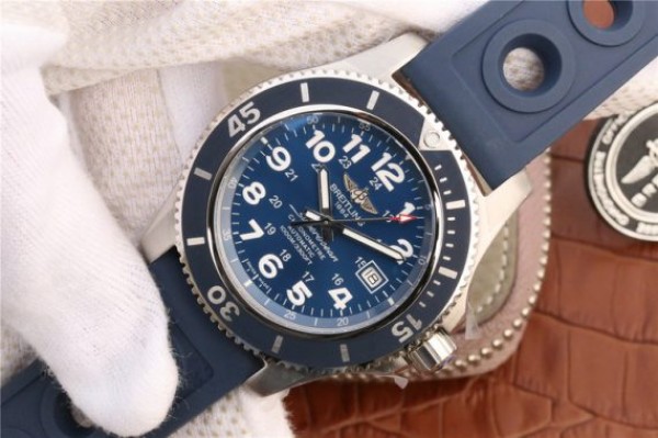 Replica Breitling SuperOcean  II 44mm GF Blue Dial Blue Rubber Strap A2824 - Elite Watch Atelier