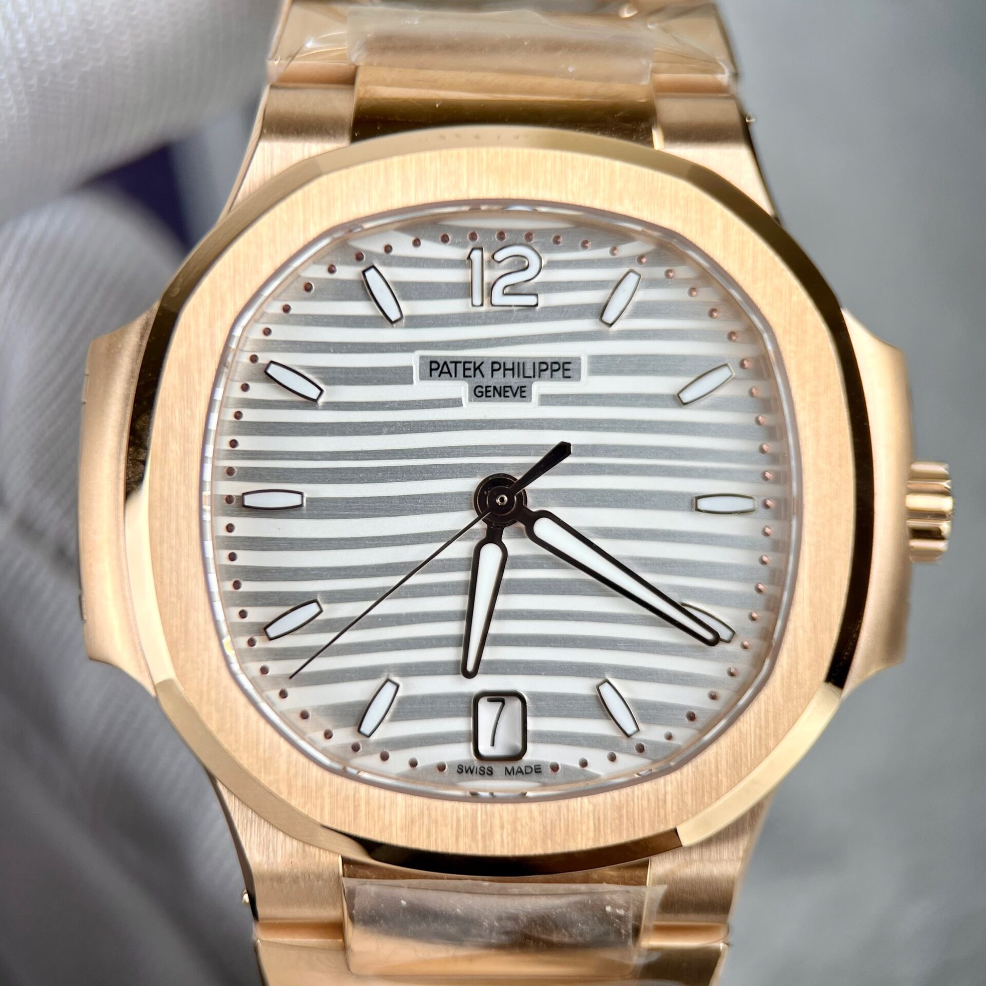 Patek Philippe Replica Watch Nautilus 7118 Rose Gold 3K Factory 35.2mm - Top club