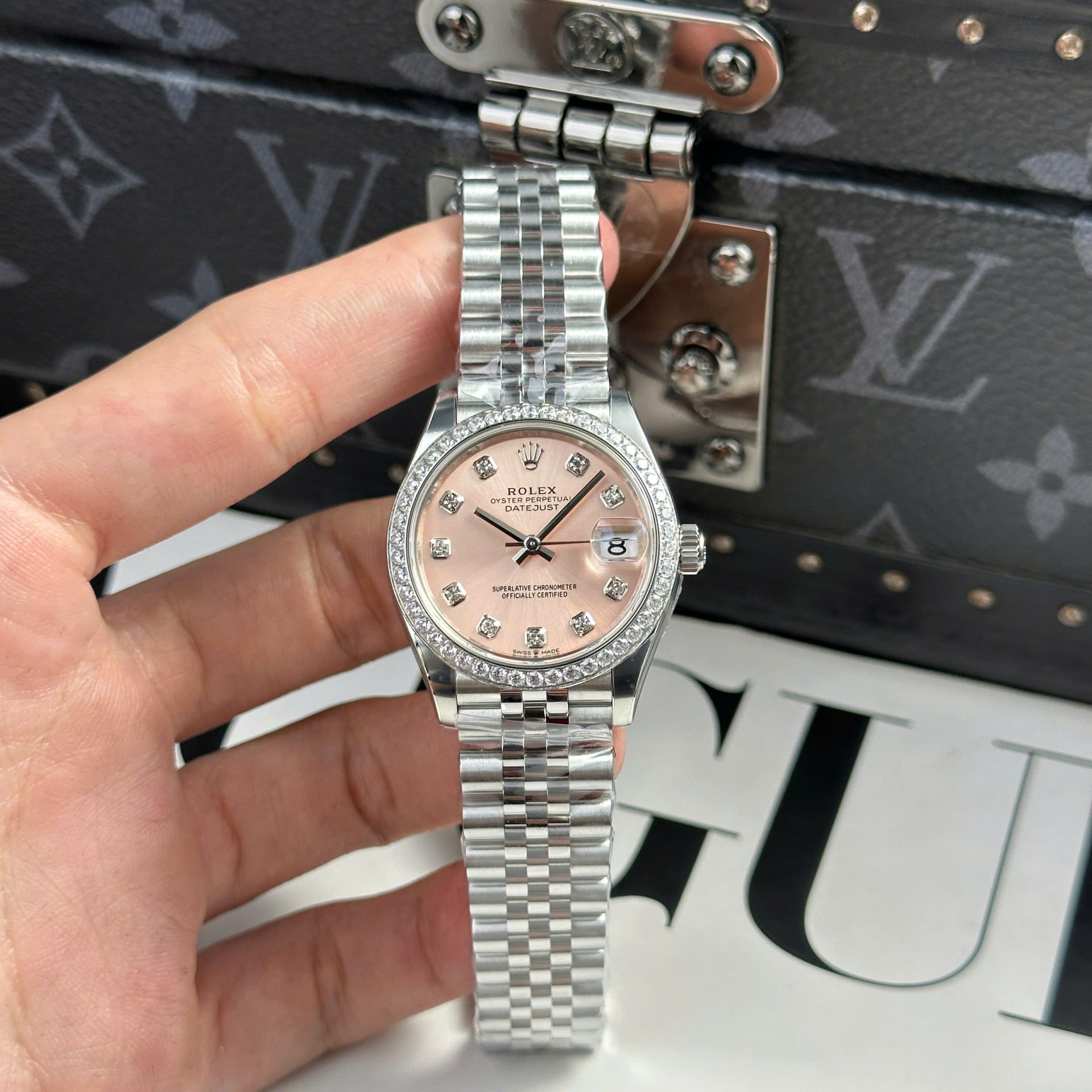 Rolex DateJust Replica Watch Women Dial Pink Jubilee Strap THB Factory 31mm - Elite Watch Atelier