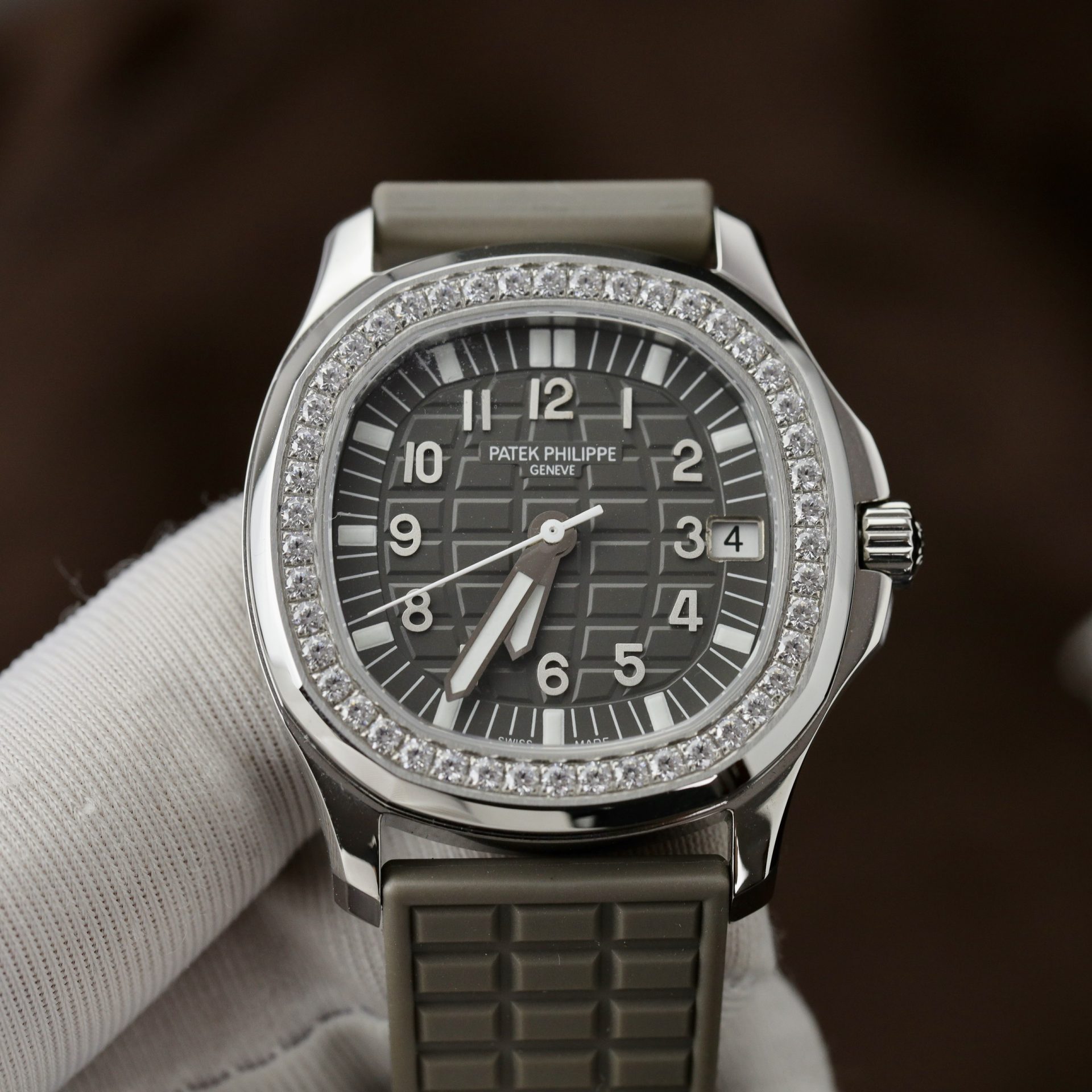 Patek Philippe Replica Watch Aquanaut 5067 Gray Dial Rubber Strap 35.6mm - Top club