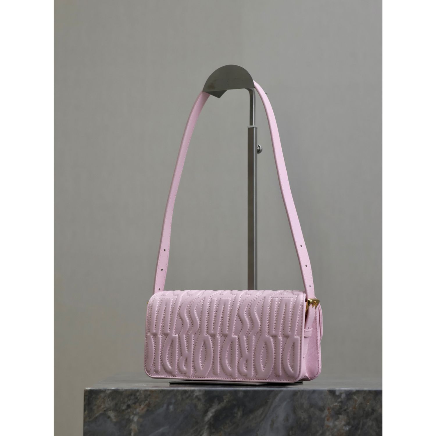 Miss Dior Flap Bag Pale Pink For Women 22cm/8.5in – M2610UBOS_M05N1:1High-quality replica