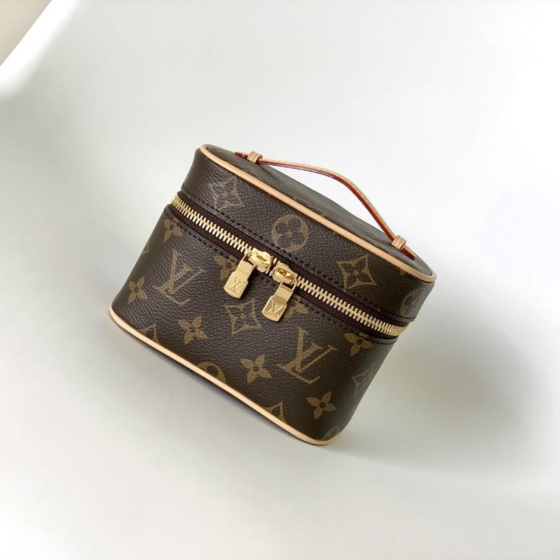 Louis Vuitton LV  Nice Leather Cosmetic Handbag M42265&M44495&M449361:1High-quality replica