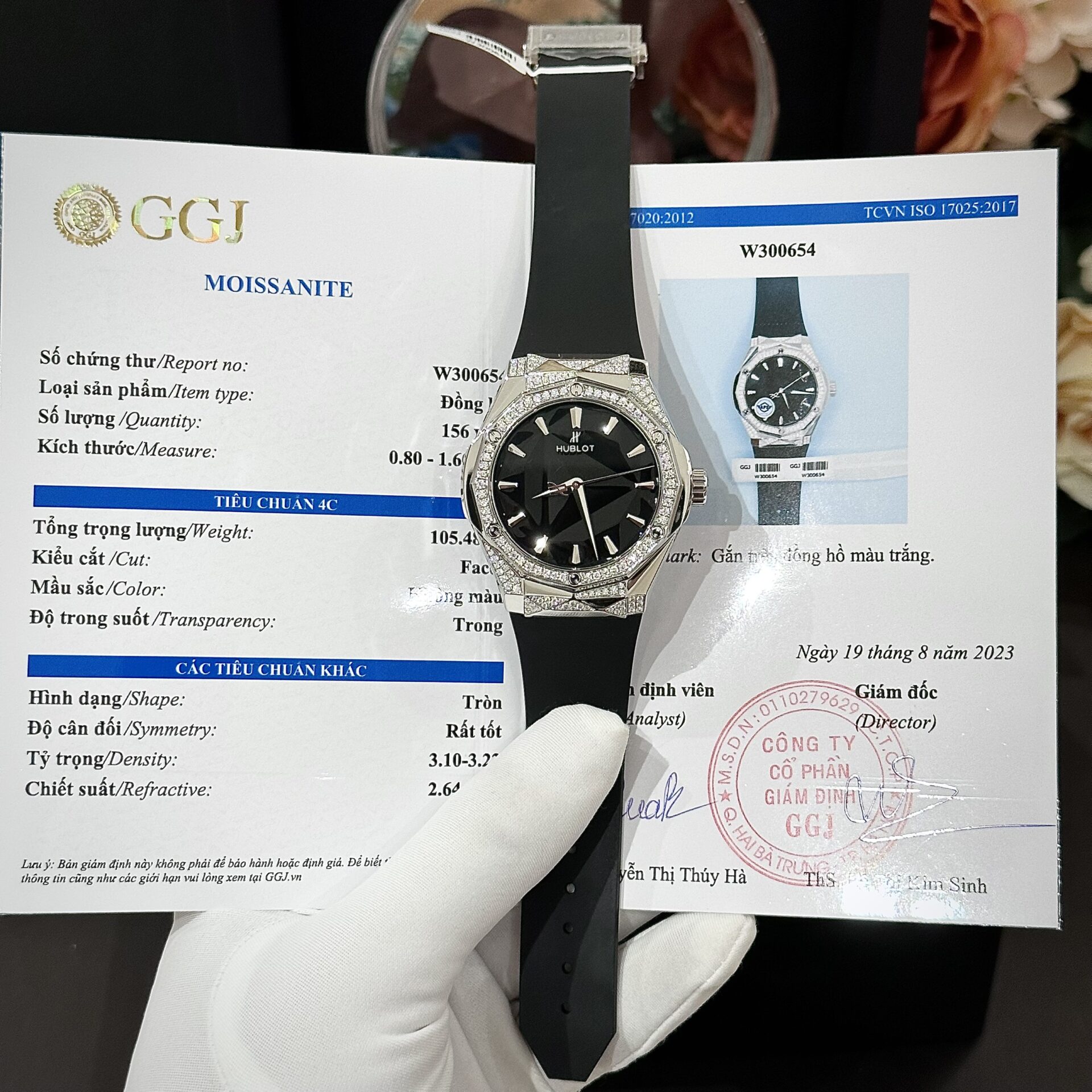 Hublot Orlinski Black With Moissanite Diamond Replica 1:1 Watch 40mm - Elite Watch Atelier