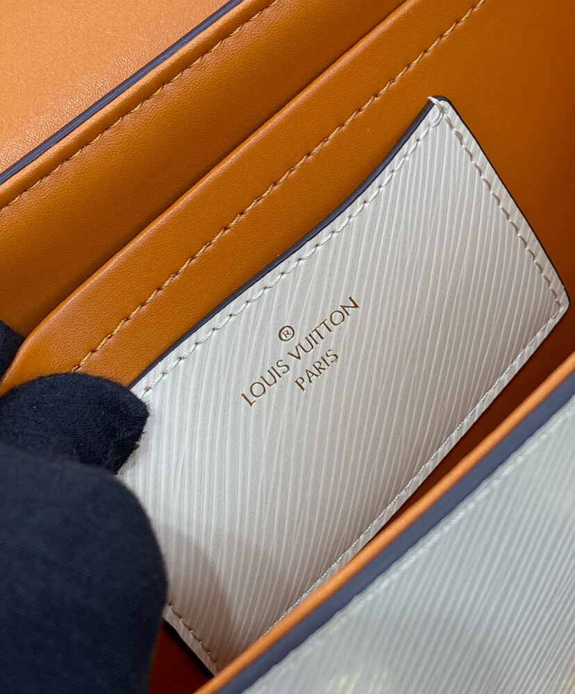 Louis Vuitton Twist MM M22229 M222361:1High-quality replica