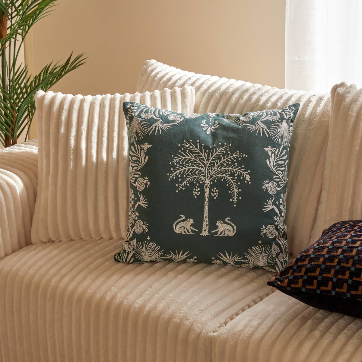 Cushion "The palm resort" Green, 45x45 cm
