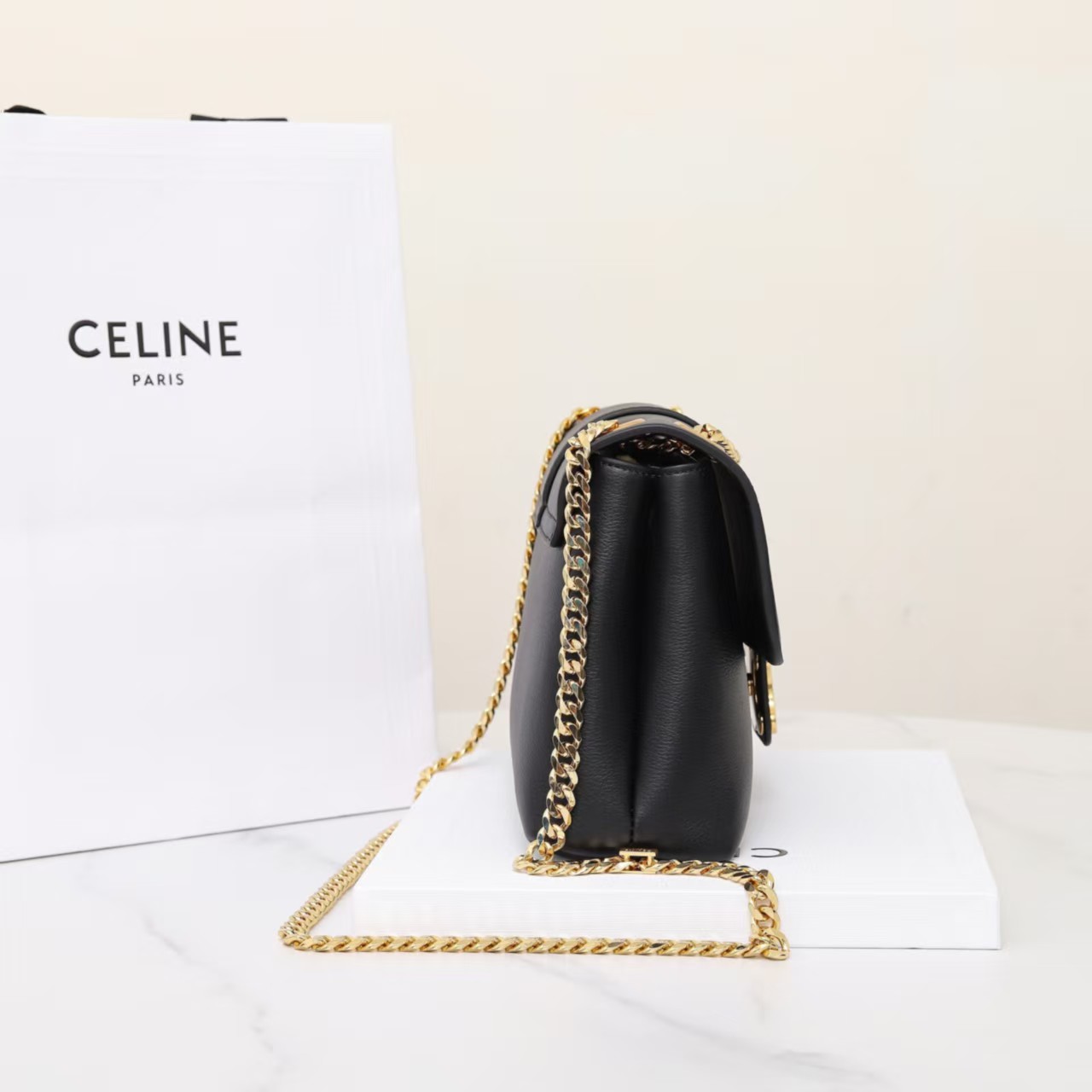 Celine Victoire Flap Leather Bag1:1High-quality replica