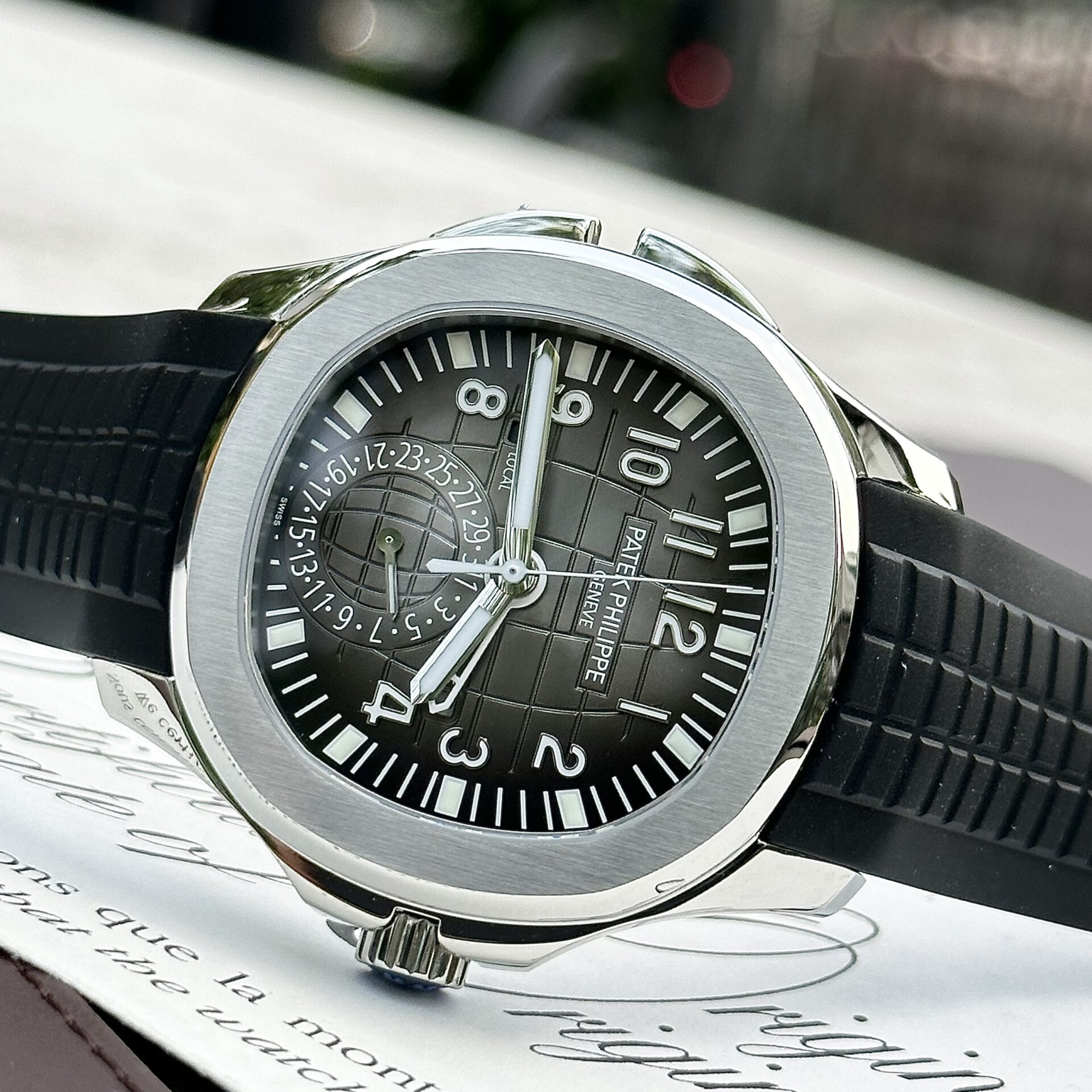 Patek Philippe Aquanaut 5164A Best Replica Watch Gray Dial ZF Factory 40.8mm - Top club