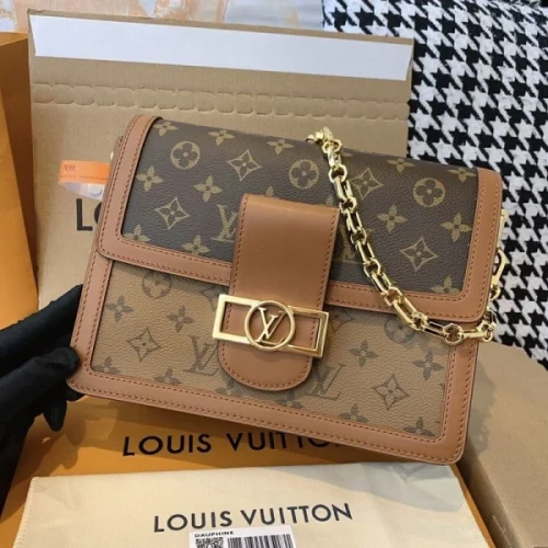 Add to wishlist1:1High-quality replica