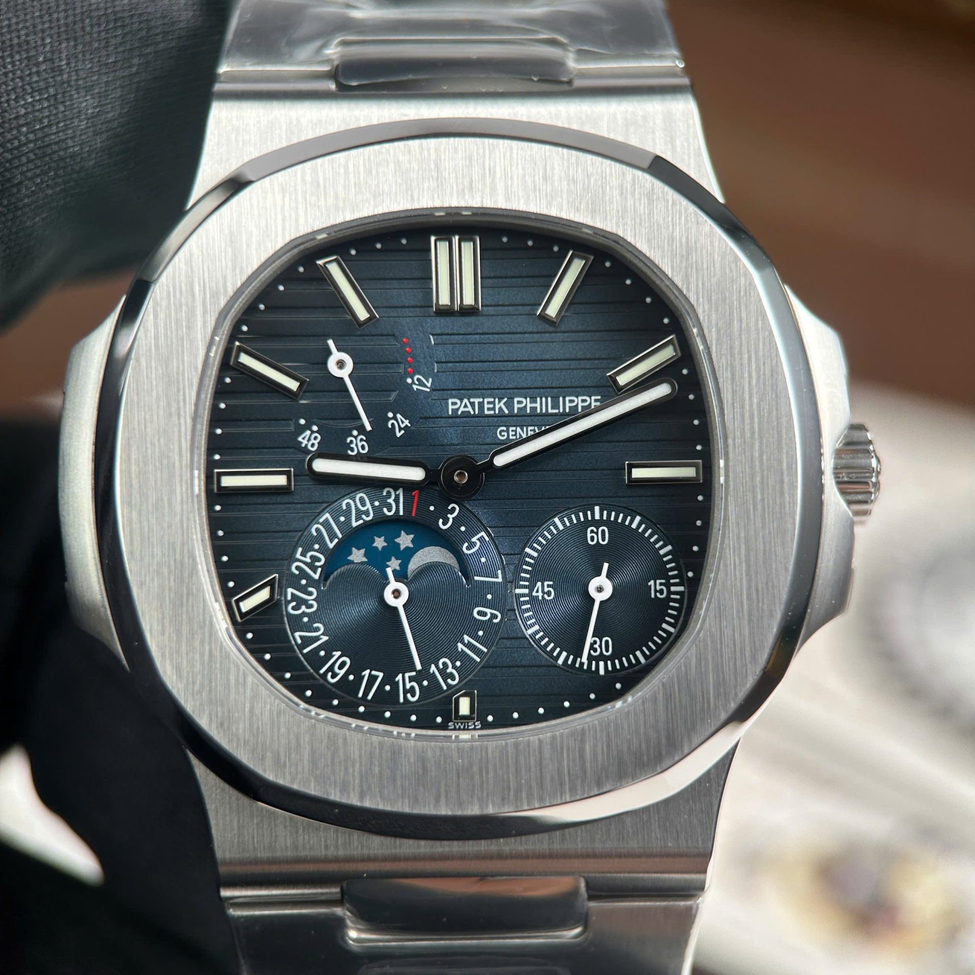 Patek Philippe Nautilus 5712 Replica Watches Blue Dial Metal Wire PPF Factory Version 3 40mm - Top club