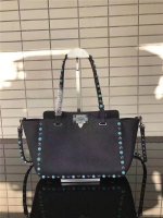 Valentino1:1High-quality replica