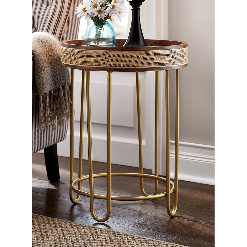 Rattan End Table - MIDNIGHT VELVET CATALOG