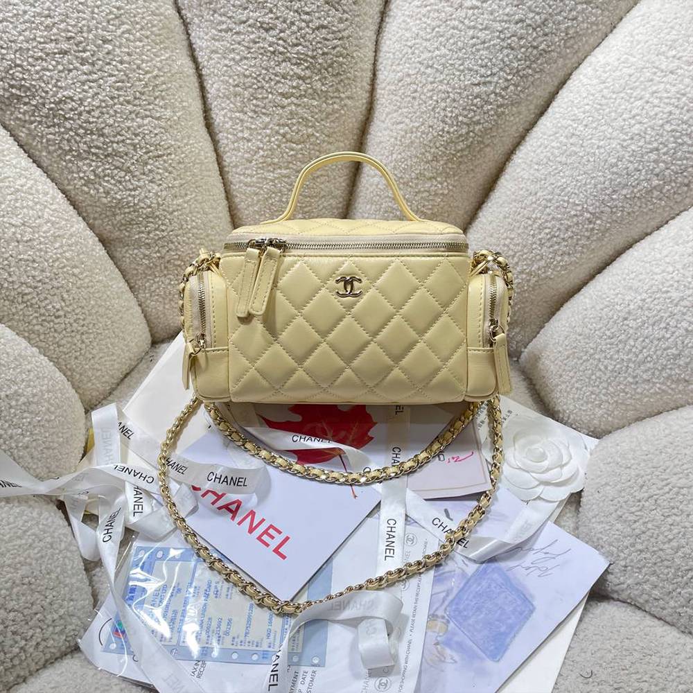 Chanel Cosmetic bag Shiny wrinkled leather1:1High-quality replica